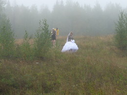 Все как в тумане / Граница Европа-Азия. Свадебные церемонии из Качканара.
