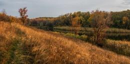 Осенней тропой / Донецк, наши дни...

http://www.youtube.com/watch?v=k5E70pTpvTM