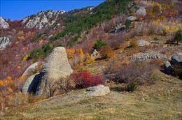 Горячие склоны Демерджи ..... / Крым, горы, осень