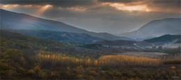Крымская осенняя с березами / осень
