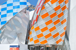 Белый зонтик / Париж