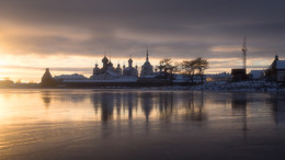 &nbsp; / Закат на Святом озере. Соловецкие острова. Первый лед. 8 ноября 2016