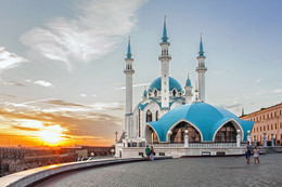 Кул-Шариф / Мечеть Кул-Шариф — главная джума-мечеть республики Татарстан и Казани (с 2005 года) расположена на территории Казанского кремля.