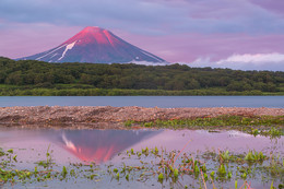 Раздвоение / Камчатка. Вулкан Ильинский. Курильское озеро.

Фототур «Земля медведей» http://ratbud.livejournal.com/23309.html