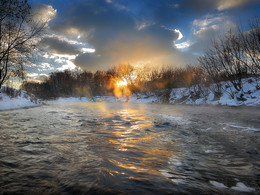 Речные закаты декабря... / ***