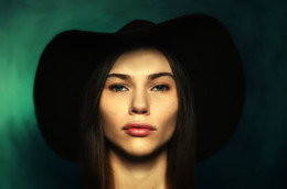 Natasha Hat / Студийный портрет с арт ретушью