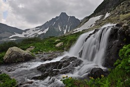 Горный ручей / Хакасия,хребет Кузнецкий Алатау