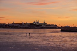 яркий закат / казанский кремль