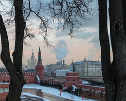 На закате / Вид с Кремлёвской стены