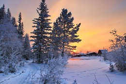верние краски небосвода перед морозом / Иркутская область Казачинско-Ленский район
(утром морозец - 45 )