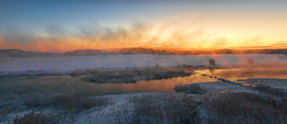 Зимняя река / Туманное утро