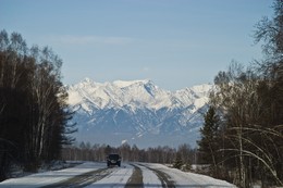 сквозь стекло / сквозь стекло движущегося автомобиля