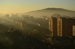 утренний свет / Чита, ул Чкалова, вид с балкона дома П.Осипенко, 44, 14 эт