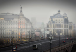 Туманная вечерняя Москва / г.Москва