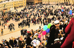 Активная пятница / Хельсинки - сенатская площадь в праздничный (Vapu) день