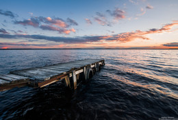 Морской прибой. / Иваньковское водохранилище.
