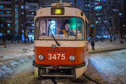 Одинокий трамвай / Зимний вечер...