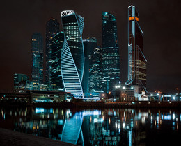 Деловой центр Москва-сити / Панорама из 4 горизонтальных кадров
