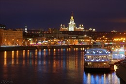 Ночной город / Вид на Москва-реку и Университет