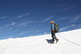 В связке ... / снимок сделан во время восхождения на гору Тютю-баши