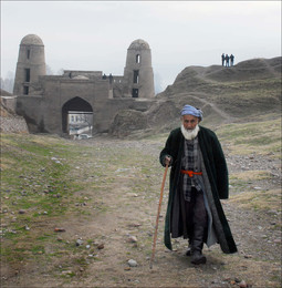 В Гисарской крепости / Гисар, окрестности Душанбе