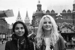 Девушки бывают разные / Студенческие прогулки в окрестностях Кремля