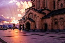 Цминда Самеба / Тбилисский собор св. Троицы