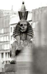 Пятничная доминанта / Сфинкс Шемякина ( Памятник жертвам политических репрессий в Санкт-Петербурге)