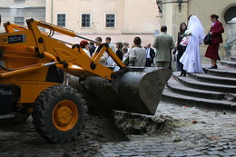 Сентябрьская дева / Львов, Украина.