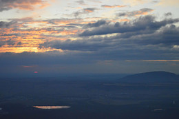 На восходе..... / Железноводск. Сентябрь. Вид с горы Железной