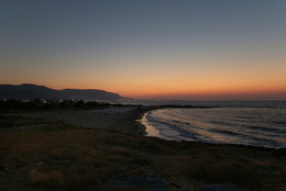 Закат на пляже. / Греция. Малия