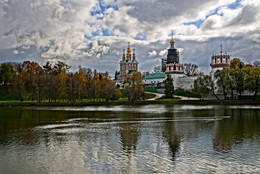Да будет свет / Осенью у Новодевичьева монастыря
