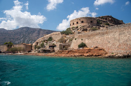 Остров-крепость Спиналонга / Бывший лепрозорий на Крите