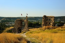 Крепость Каламита. Пещерный город Инкерман. Крым / Больше фото по ссылке: http://steklo-foto.ru/photogellary