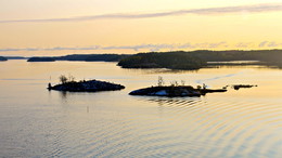 В лучах солнца / Утро в шведских шхерах.
Балтика, Ботнический залив.