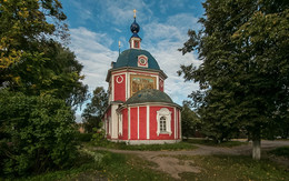 Покровская церковь в Переславле-Залесском. / ***