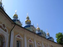 Псково-Печёрский монастырь, купола / Купола храма
