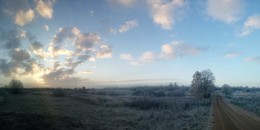 Осеннее утро... / В глубине Смоленской области....снял на телефон. Уж очень красивое утро было.