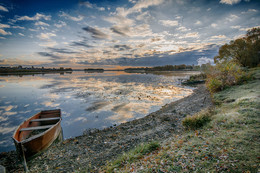 Рассвет на реке Матыра. Октябрь. / Фотография рассвета на реке в Липецкой области