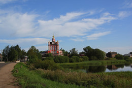 На окраине Торопца / Корсуно-Богородицкий собор, Торопец, Тверская область.