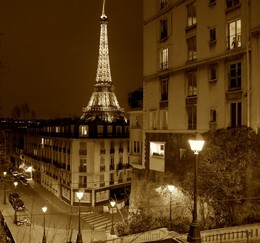 Город спит / Париж. Ночь.
