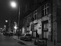 Ночная улица / Снято в Варшаве в мае