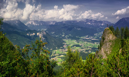 Ещё об альпийских просторах... / Гуляя по Йеннеру, Альпы, Берхтесгаден, Верхняя Бавария.

http://www.youtube.com/watch?v=jKOxt320UsI