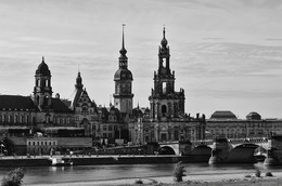 Черно-белый Дрезден / Вид на часть террасы Брюля.
Дрезден,Германия.