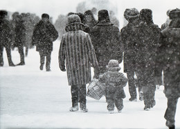 &quot; ... такого снегопада давно не помнят здешние места .&quot; - песня 70х годов . / Норильск , 70е .