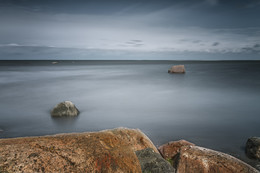 Камни в Балтийском море / Балтийское море около Саремских островов