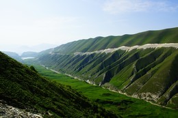 горный хребет.. / Флэшмоб &quot;Ветер перемен&quot;, на Хунзахском плато