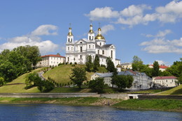 Собор в Витебске / Свято-Успенский кафедральный собор — православный храм в центре города на Успенской горе в Витебске.