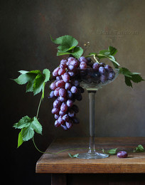 Гроздь винограда / из летнего