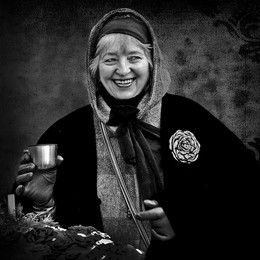 Женщина с чашкой кофе / Zhenshchina s chashkoy kofe